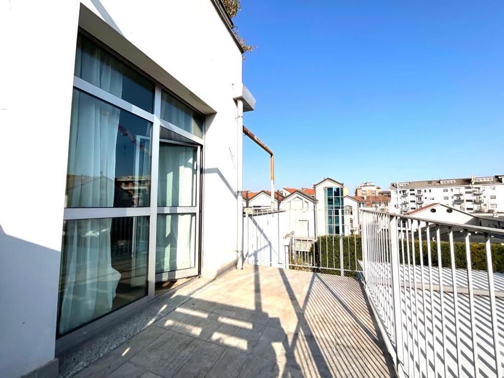 YOUR APARTMENTS in NAVIGLI DISTRICT Mailand Exterior foto